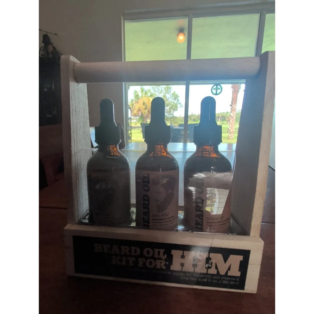 Elmtree & York Beard Oil Kit For Him 3 Pack Wooden Caddy Gift Set